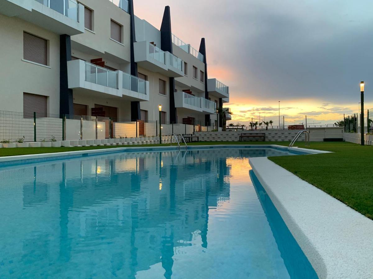 Torre de la Horadada Bianca Beach 212 - Cosy Flat 250M From Mil Palmeras Beach מראה חיצוני תמונה